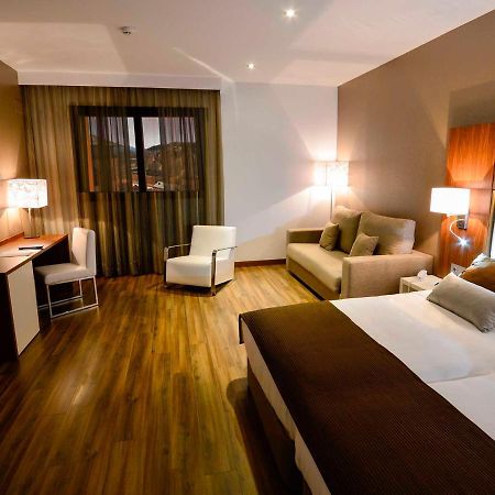 Gran Hotel Botanicos Теруел Екстериор снимка