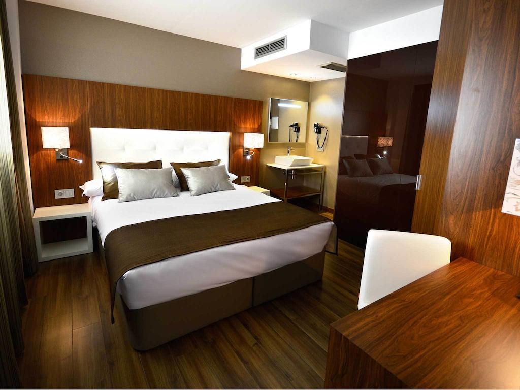 Gran Hotel Botanicos Теруел Екстериор снимка