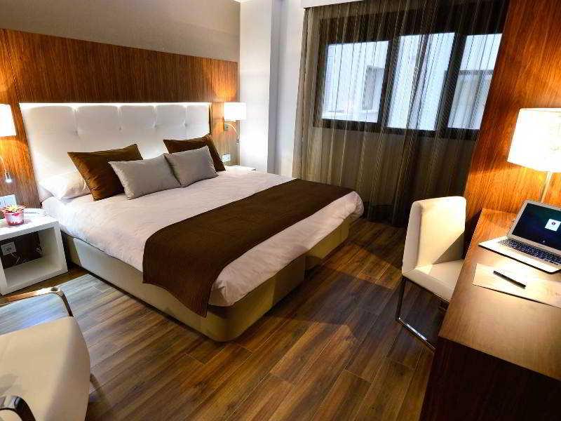 Gran Hotel Botanicos Теруел Екстериор снимка