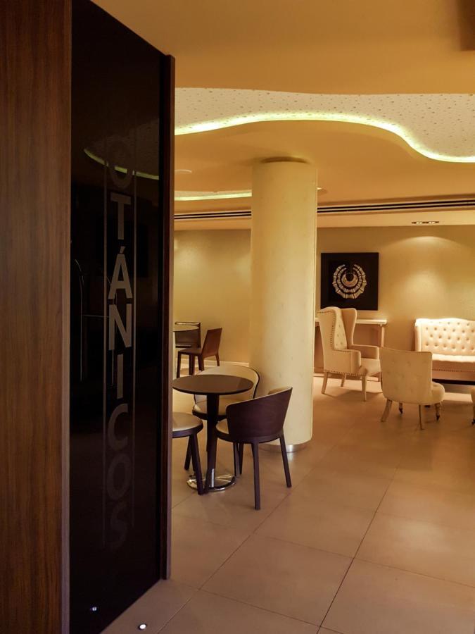 Gran Hotel Botanicos Теруел Екстериор снимка